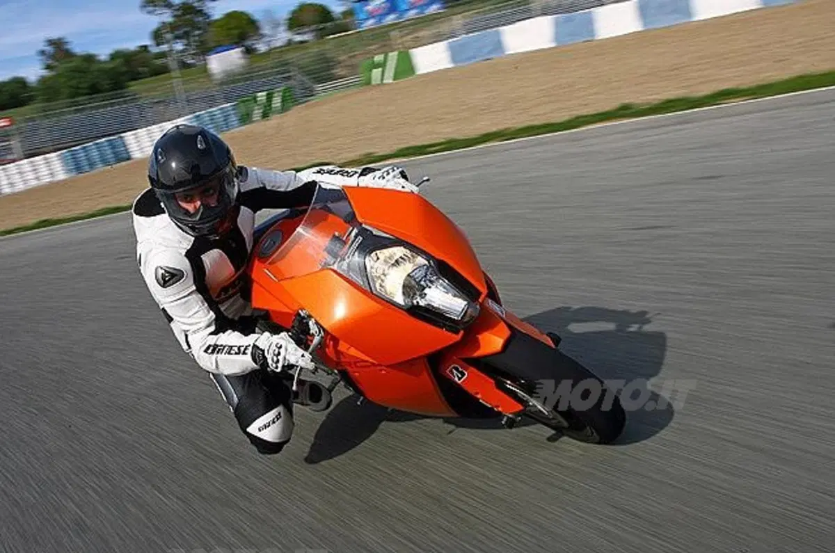 Speciale Pneumatici. Bridgestone BT-016 (13)