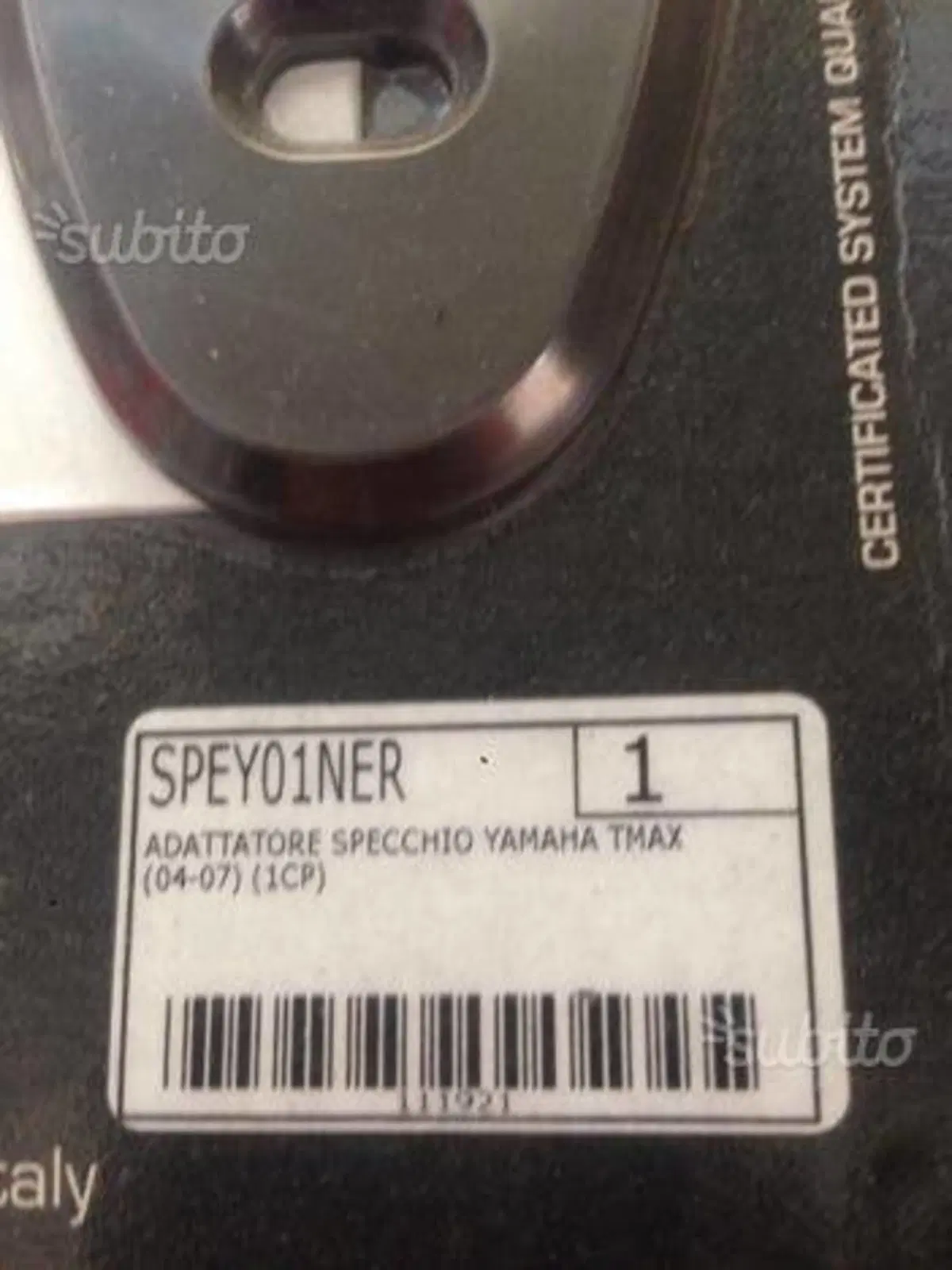 Adattatore specchio per T-Max Lightech (2)