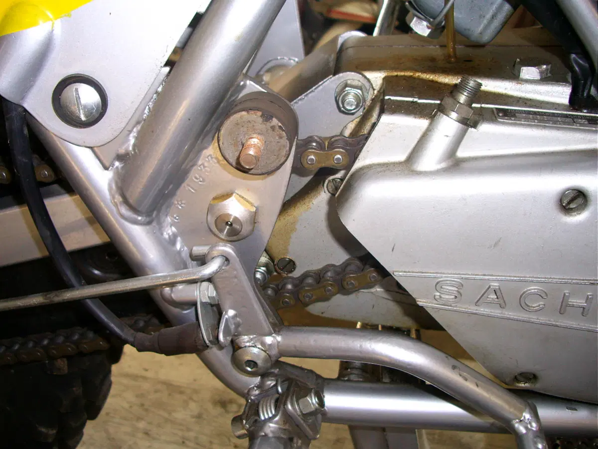 Restaurando, puntata 19: SWM Six Days ES 125 1974 (11)