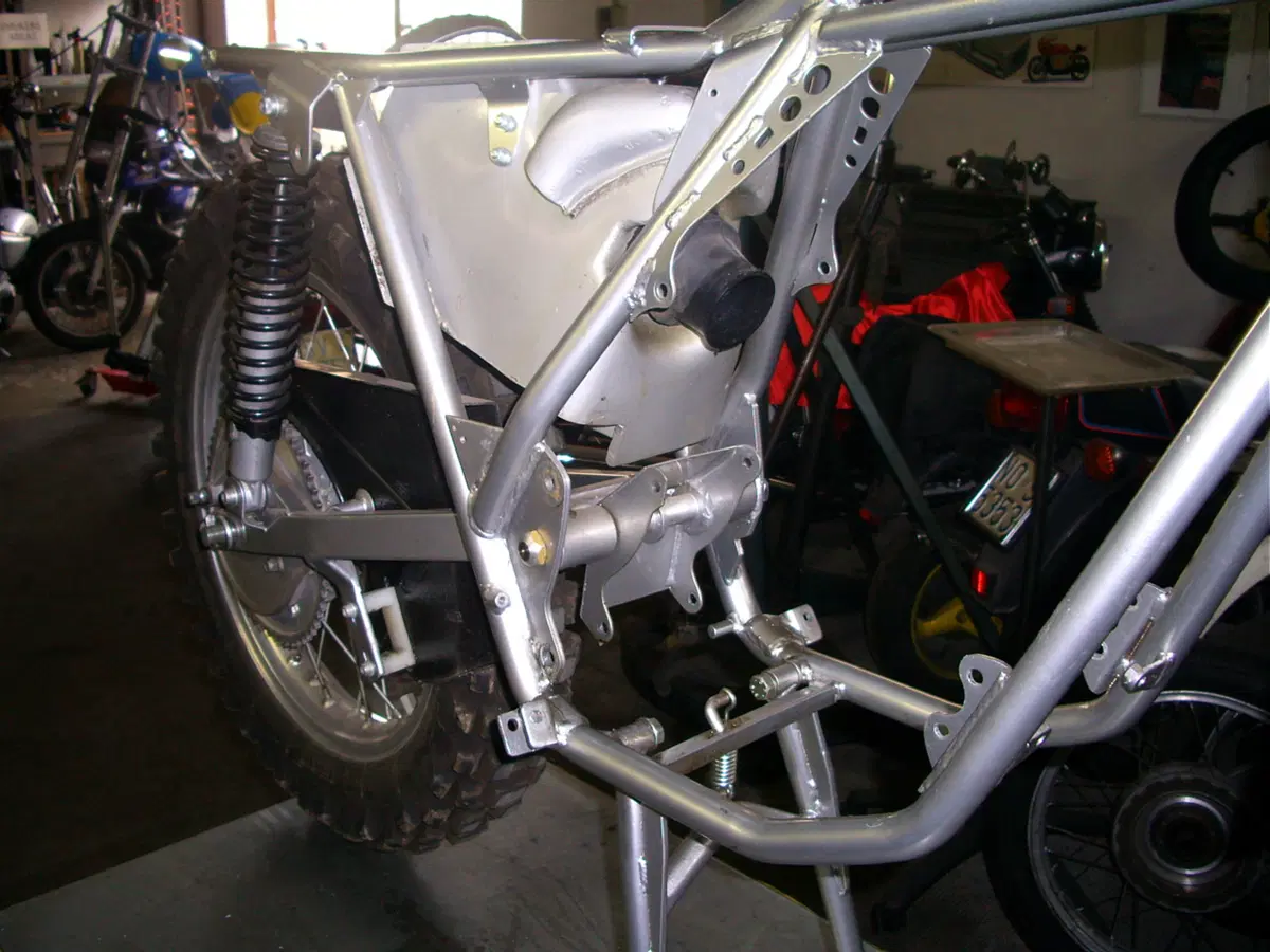 Restaurando, puntata 19: SWM Six Days ES 125 1974 (40)