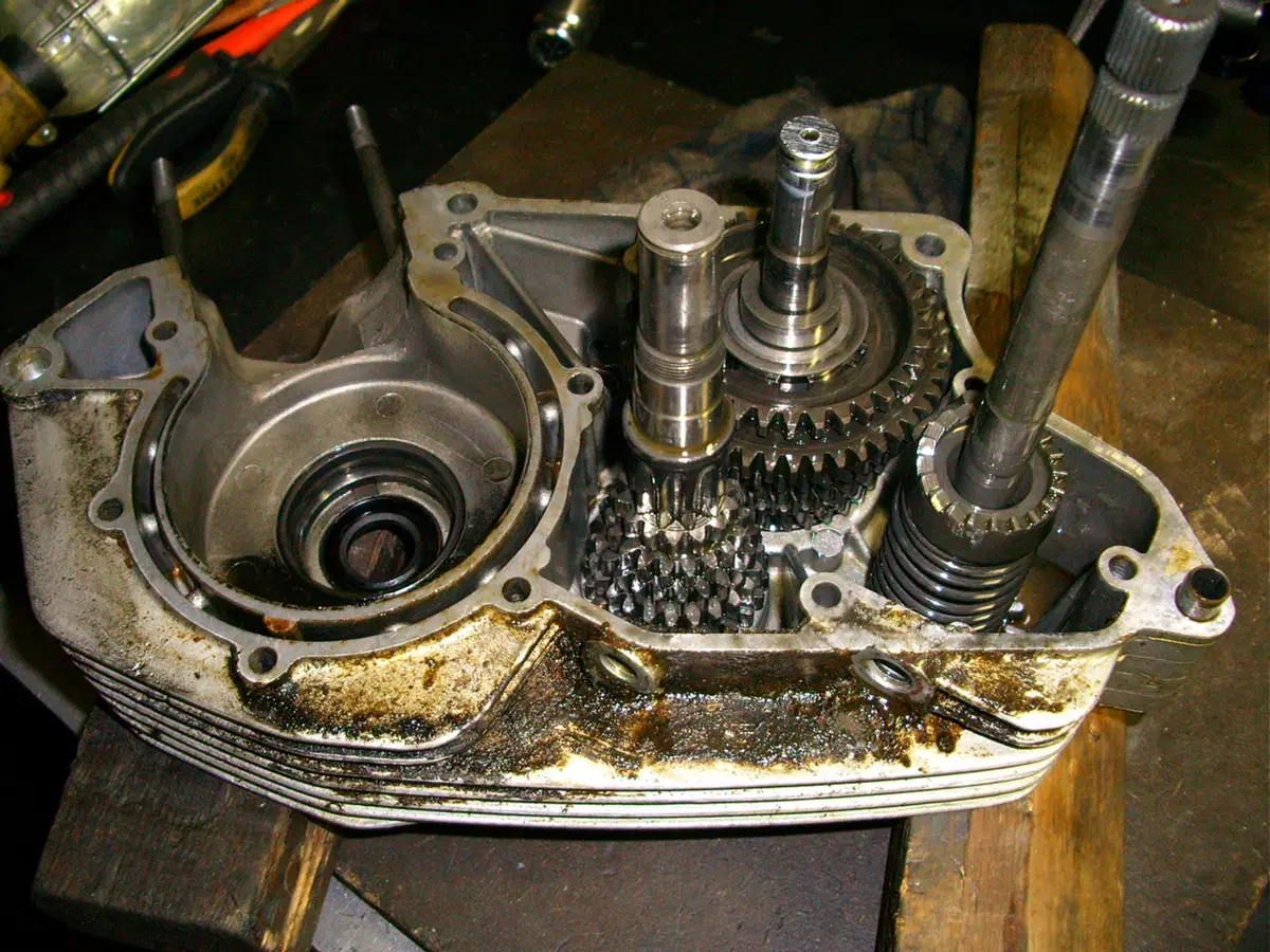 Restaurando, puntata 19: SWM Six Days ES 125 1974 (42)