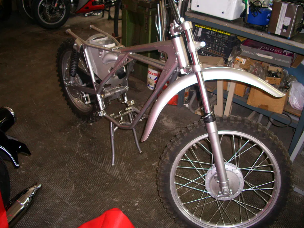 Restaurando, puntata 19: SWM Six Days ES 125 1974 (43)