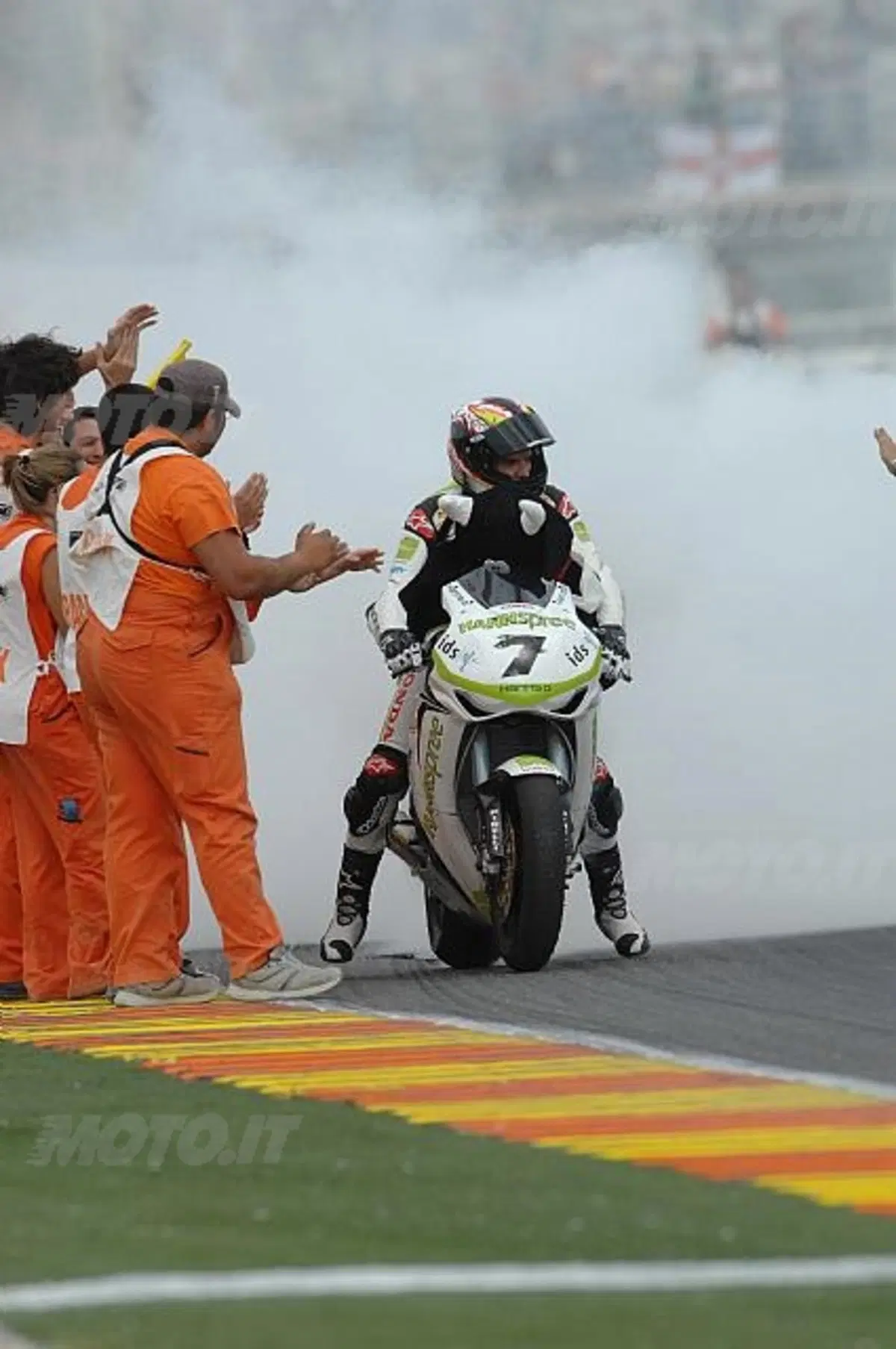 Ducati. Sempre e comunque (8)