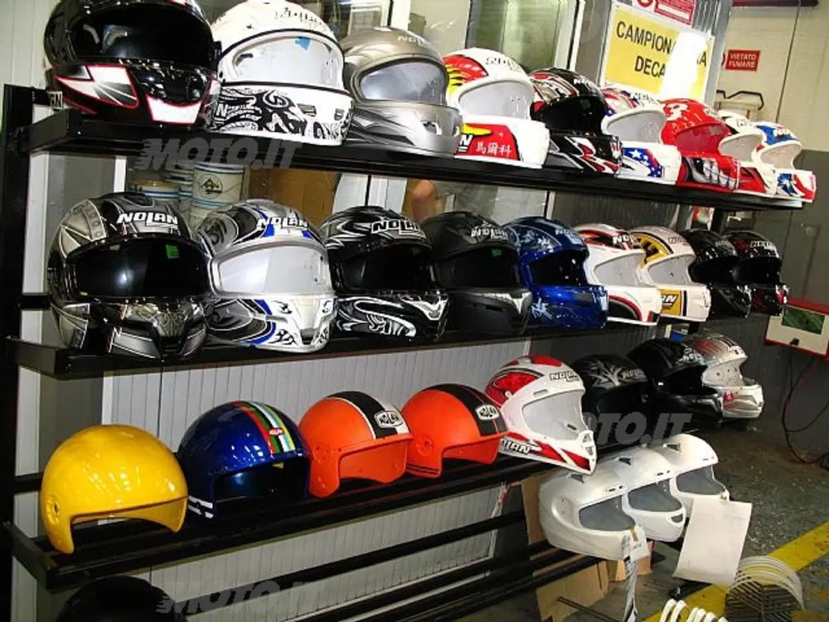 Moto.it visita il Gruppo Nolan (10)