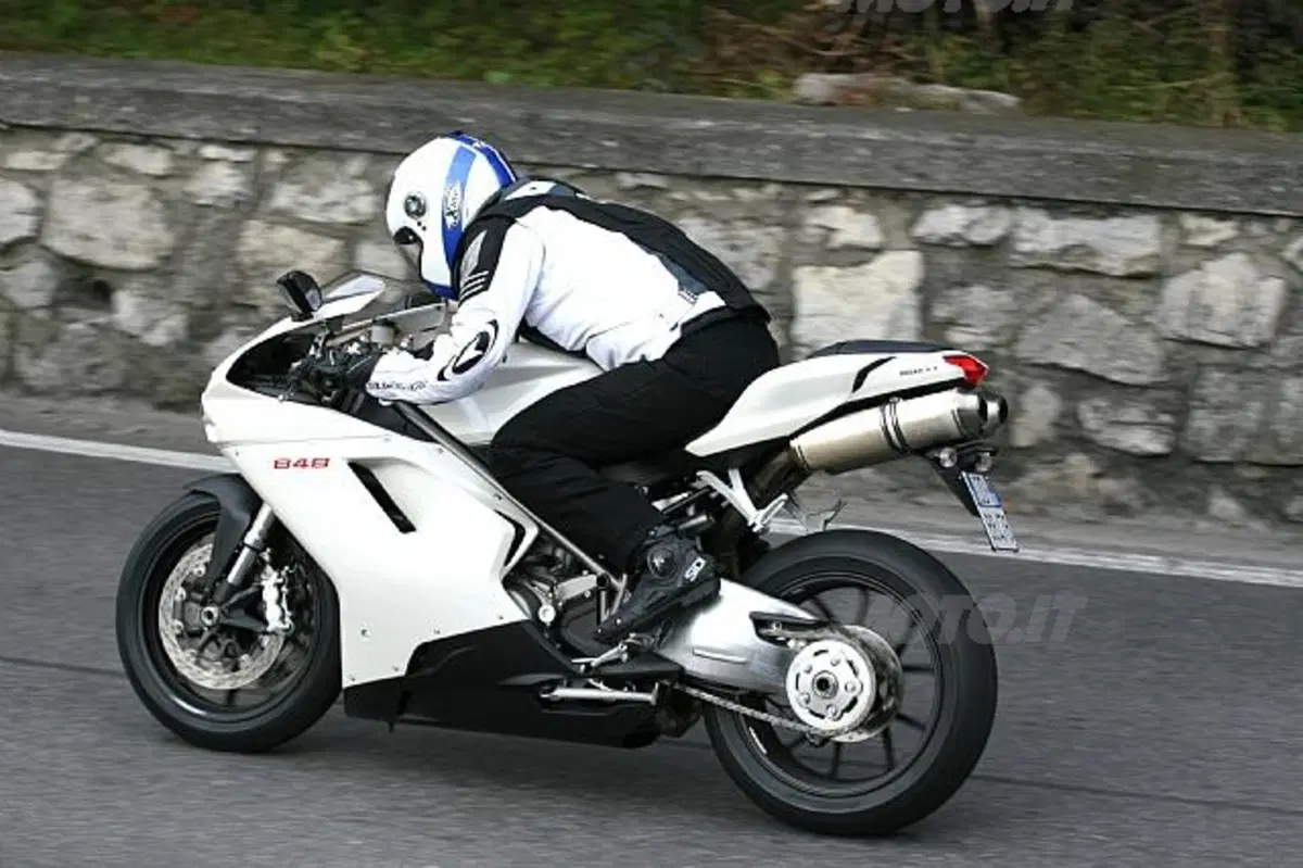 Moto vecchia fa buon brodo (4)