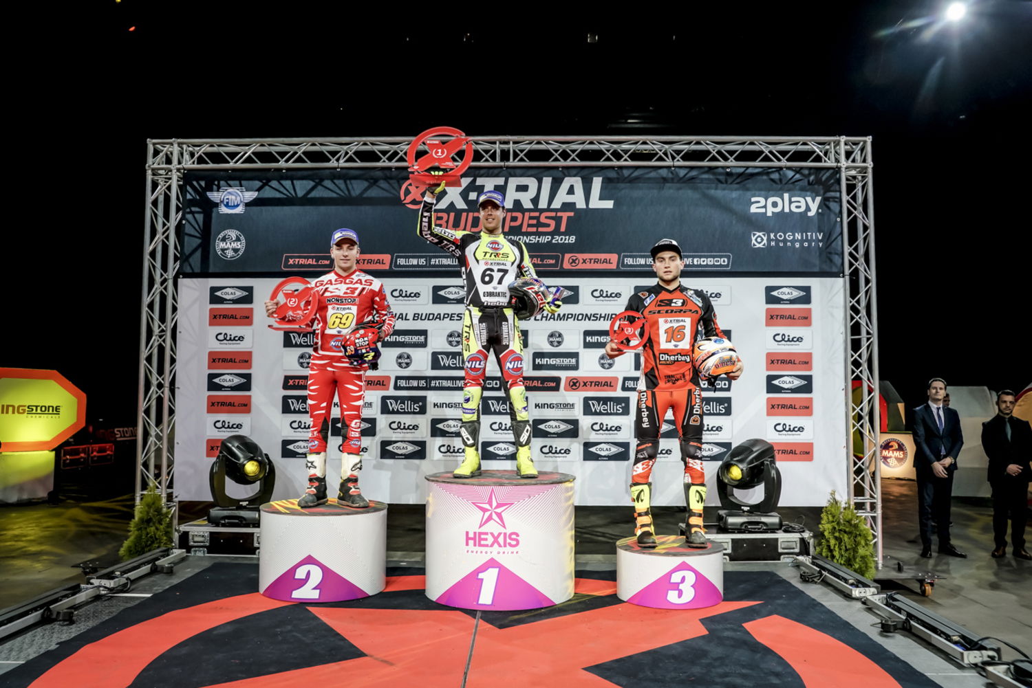 X-Trial. Raga vince al photo finish