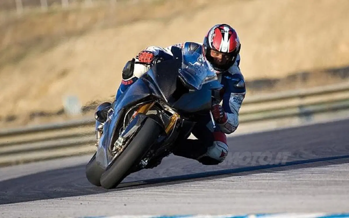 Bmw S1000RR (5)