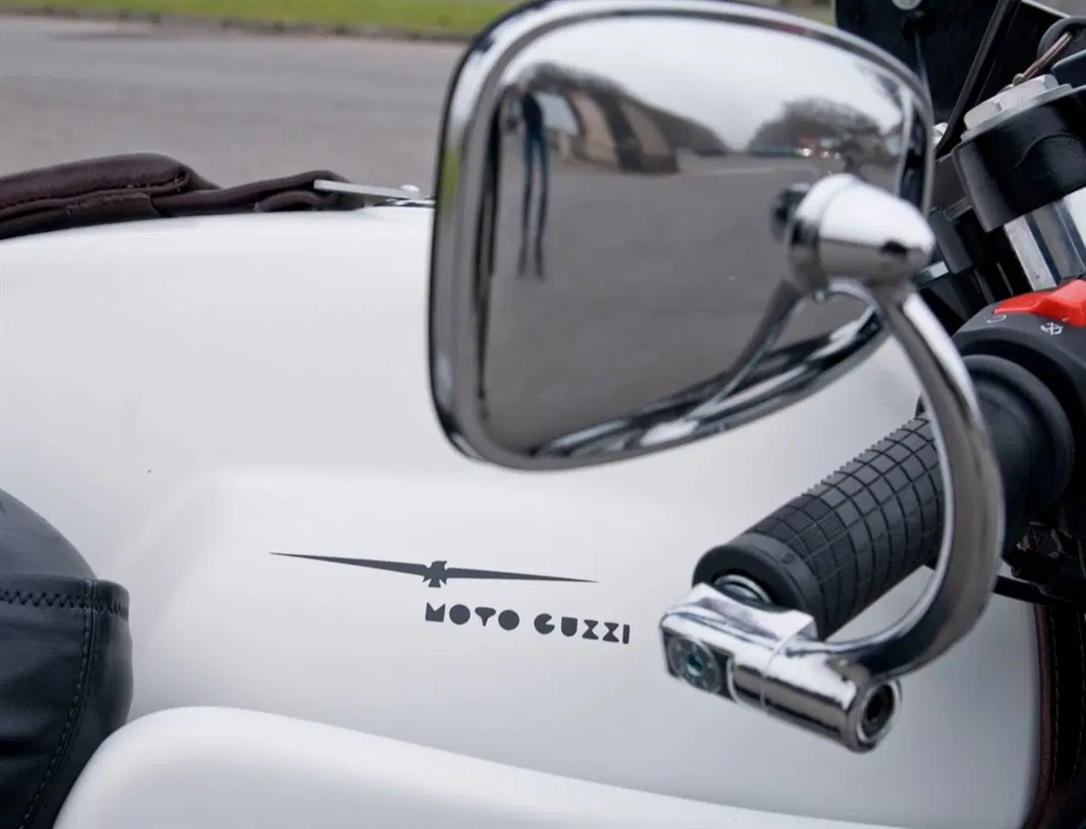 Le strane di Moto.it: Moto Guzzi V7 Peplo (3)