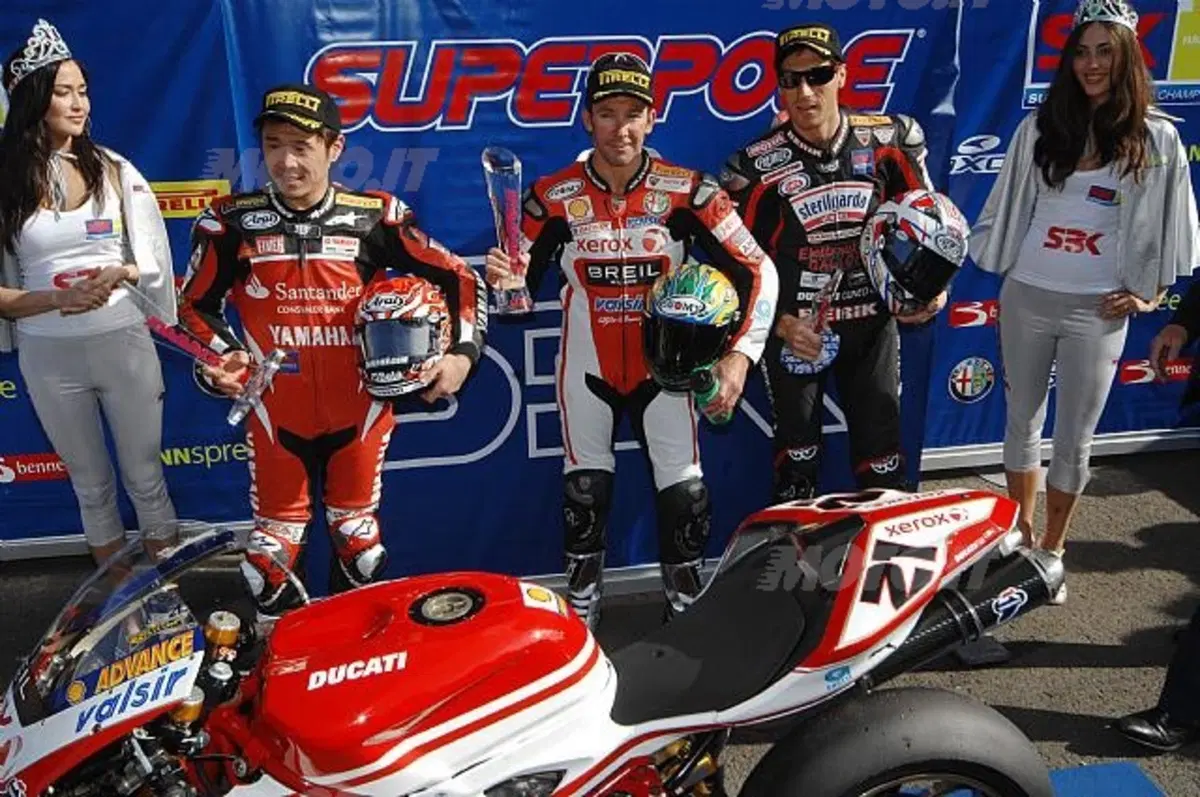 Assen, la cattedrale del motociclismo  (2)