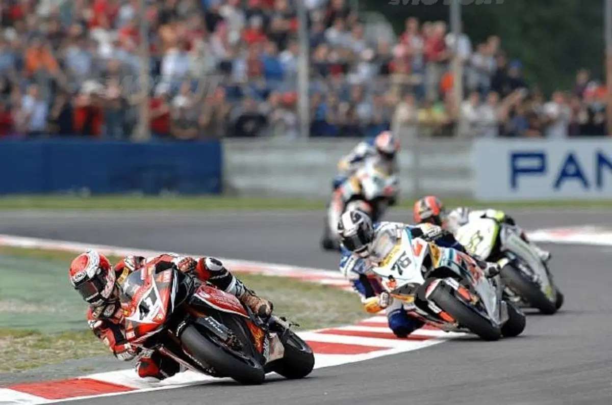 SBK a Monza, vincono Neukirchner e Haga (2)