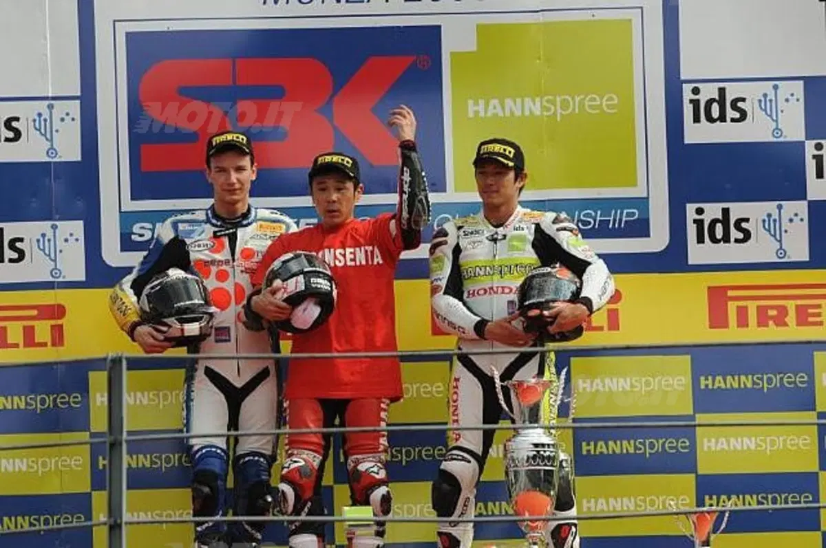 SBK a Monza, vincono Neukirchner e Haga (3)