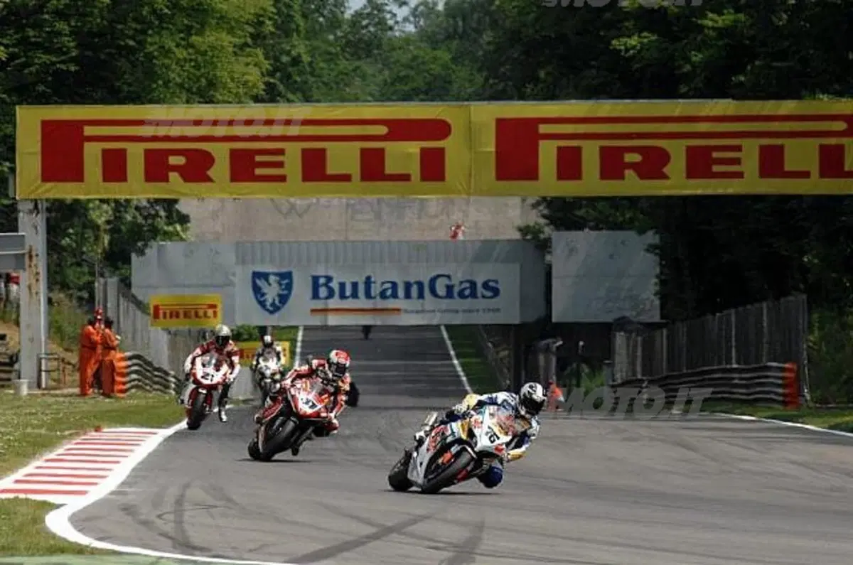 SBK a Monza, vincono Neukirchner e Haga (6)