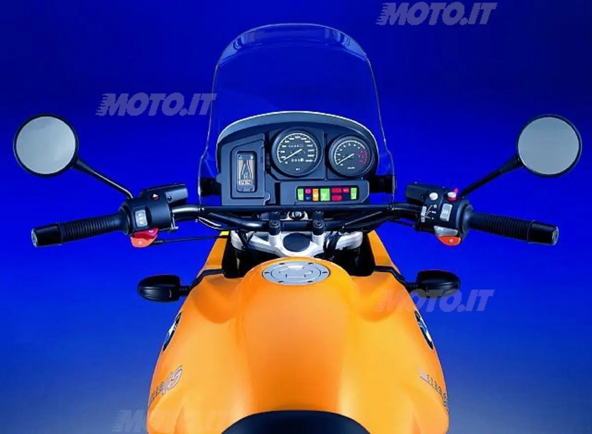 Guida a Bmw R1150GS (7)