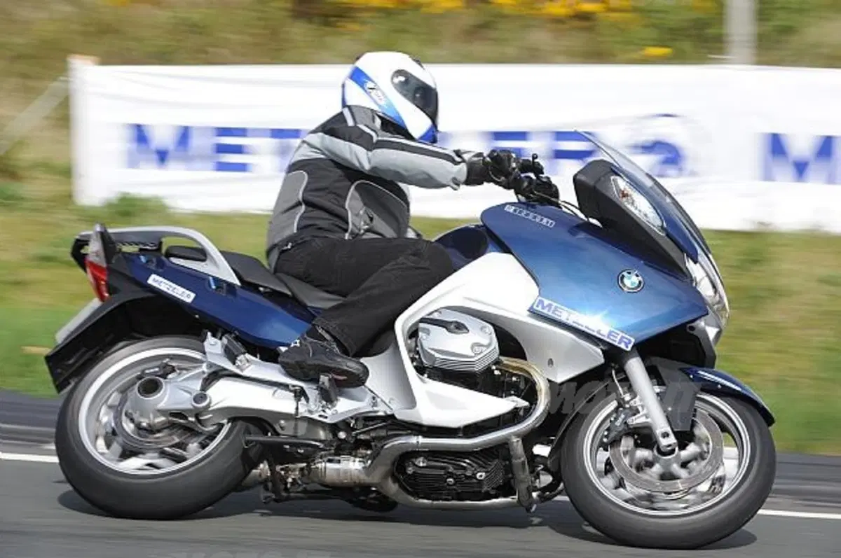 Speciale Pneumatici. Metzeler ROADTEC Z6 INTERACT™  (4)