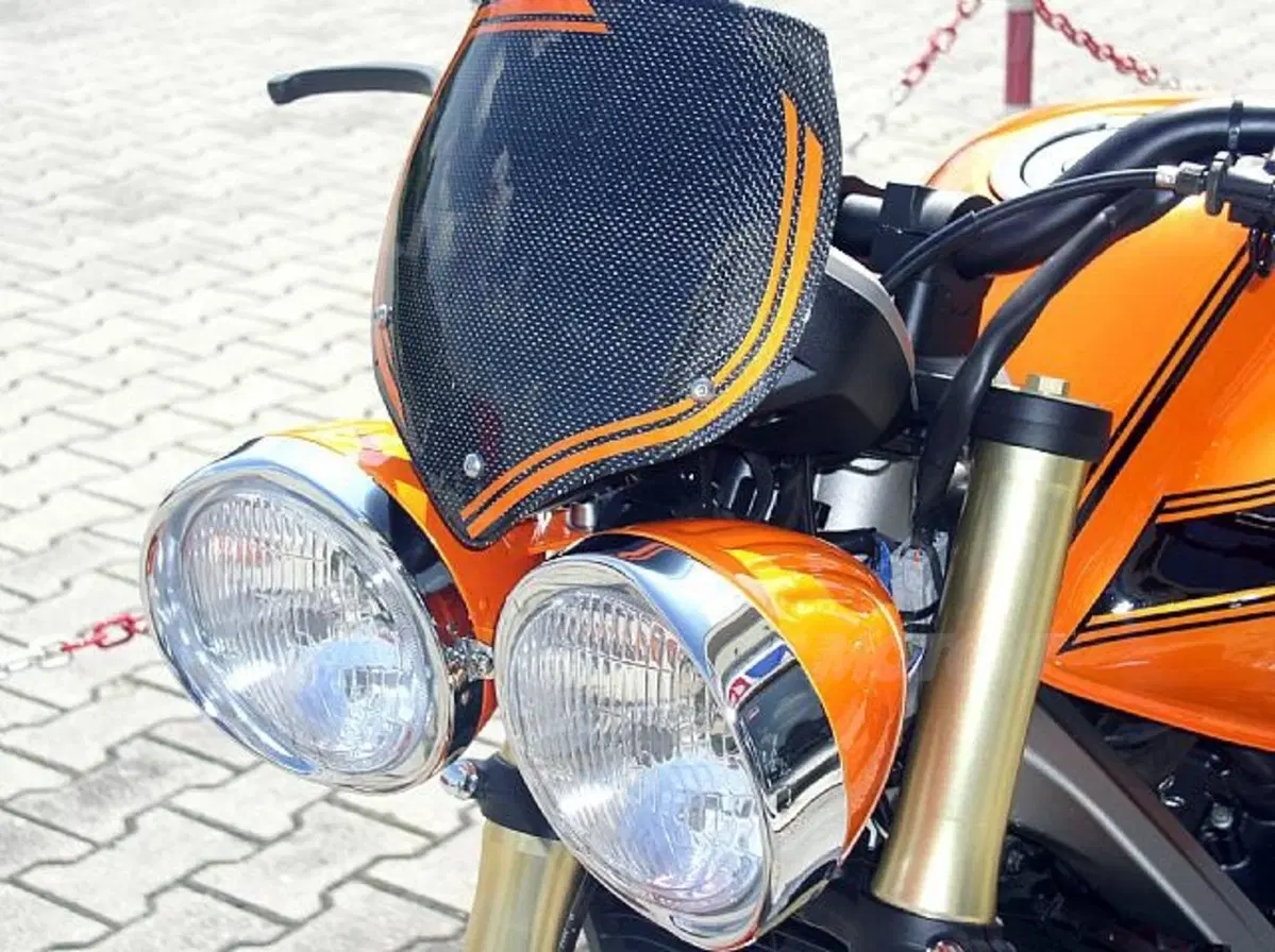 Special Hornet Orange Limited Edition (4)