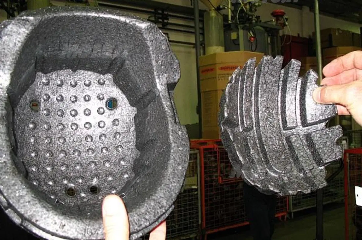 Il casco. Terza parte: la calotta interna
