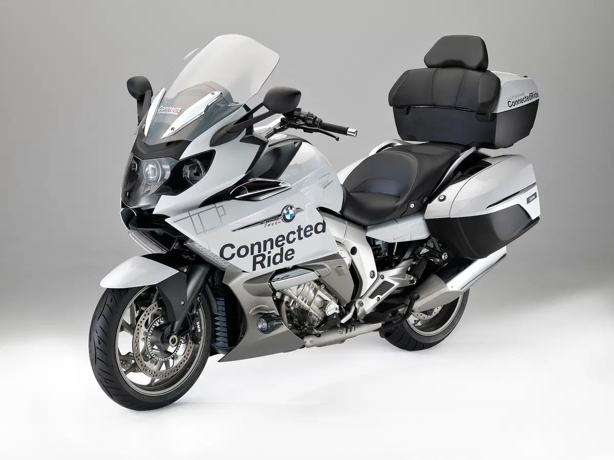 BMW, al CES un concept con fari laser (2)