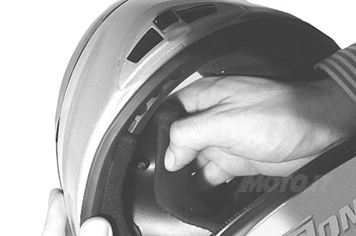 Il casco. Quinta parte: uso e manutenzione (3)