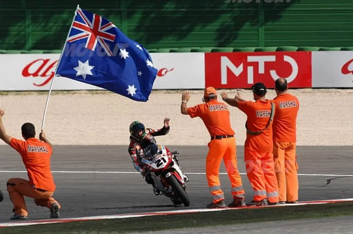 Gare torride a Misano (3)