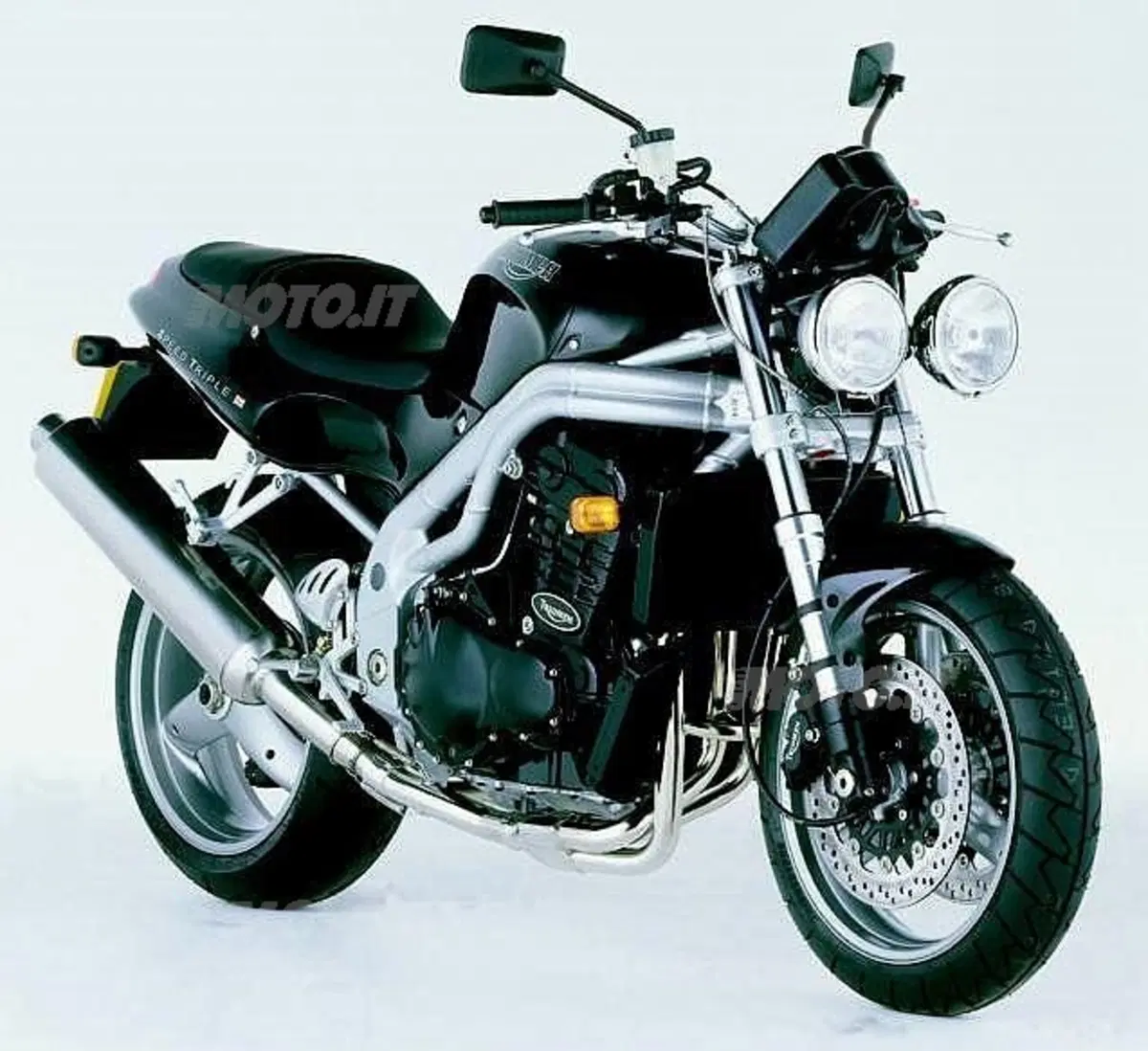 Guida a Triumph Speed Triple (4)