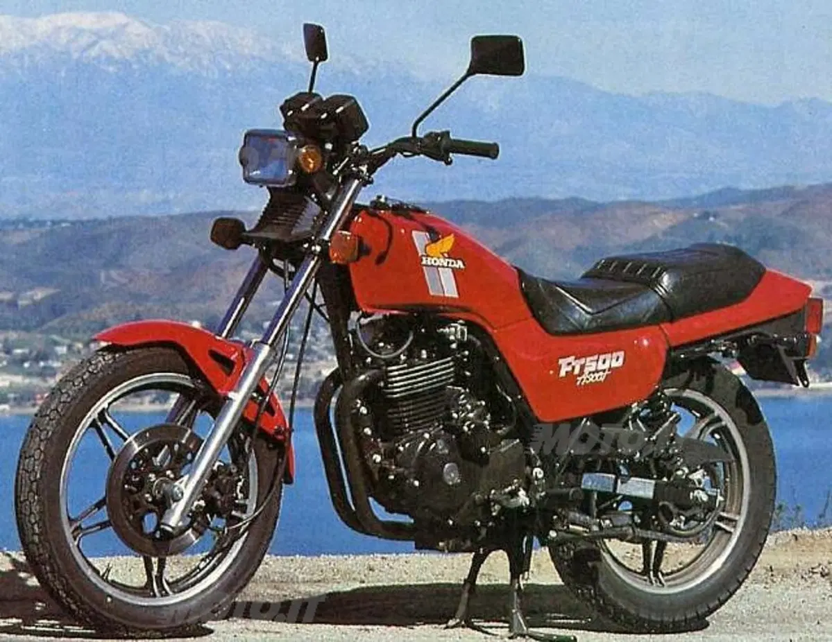 Special Honda FT 500 1982   (6)