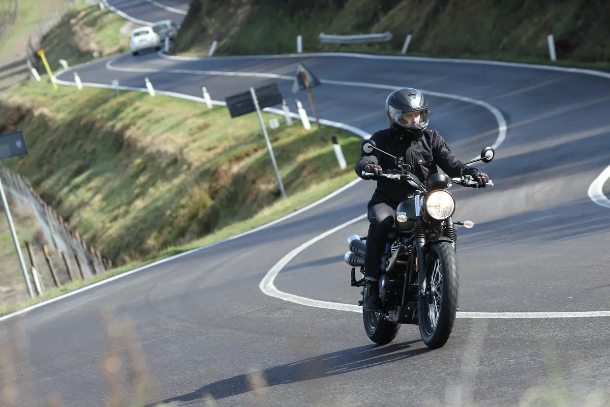 TriumphStreet Scrambler (2)