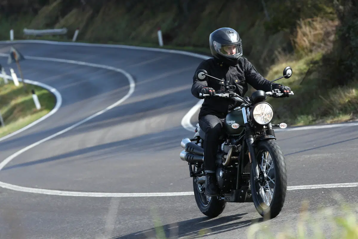 TriumphStreet Scrambler (3)