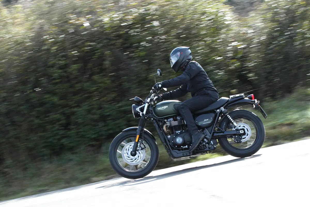 TriumphStreet Scrambler (5)