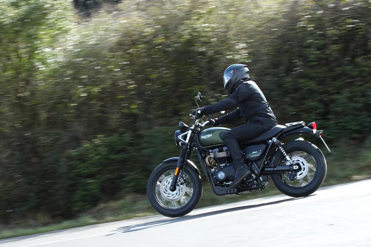 TriumphStreet Scrambler (8)