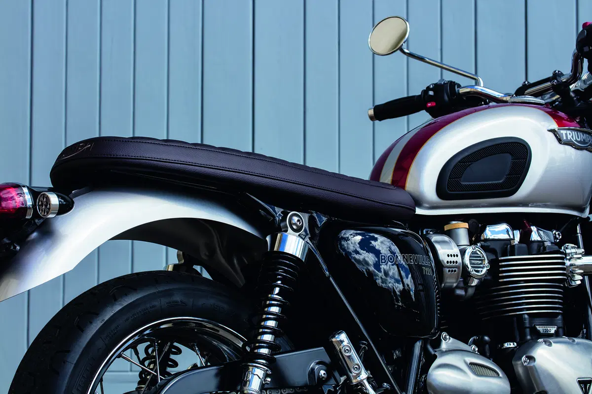 Triumph Bonneville T120 (17)