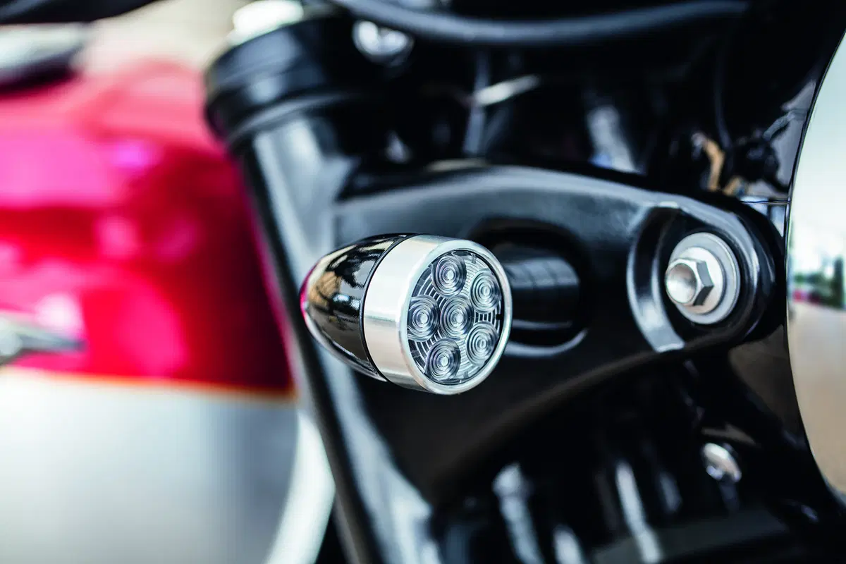Triumph Bonneville T120 (18)