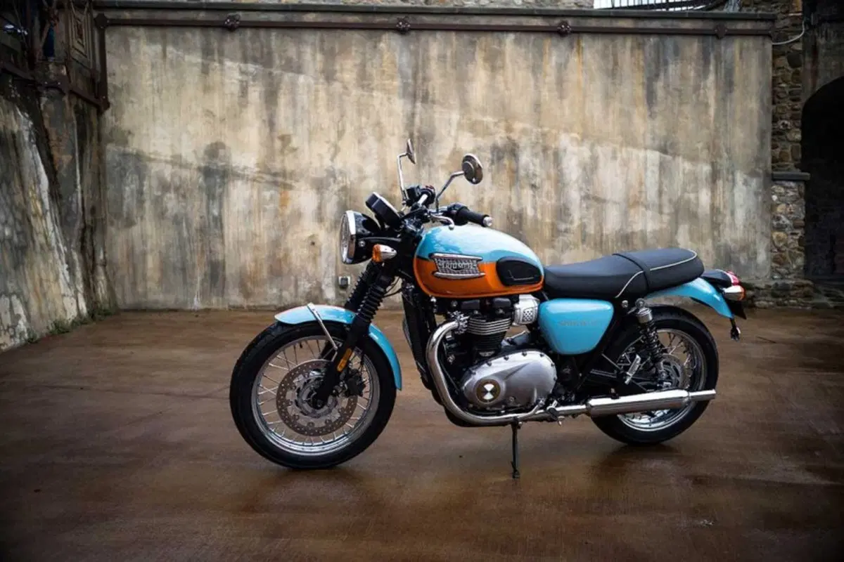 Triumph Spirit of ’59, Bonneville T120 by Kaos Design