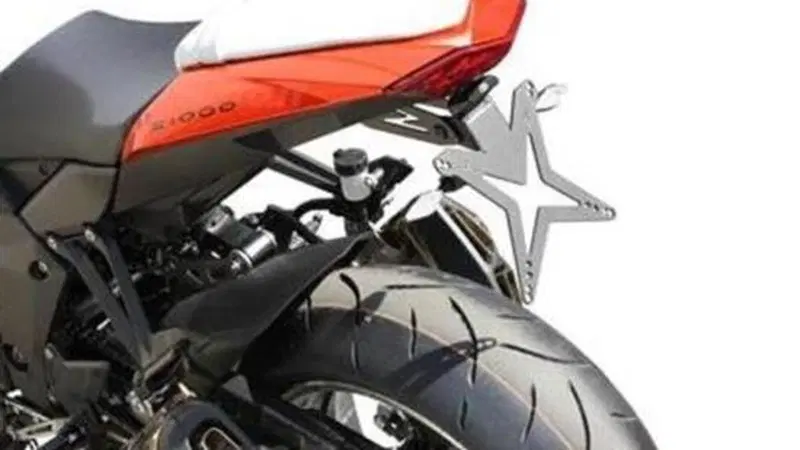 Targhe: dall'8 gennaio arrivano i rincari per auto e moto