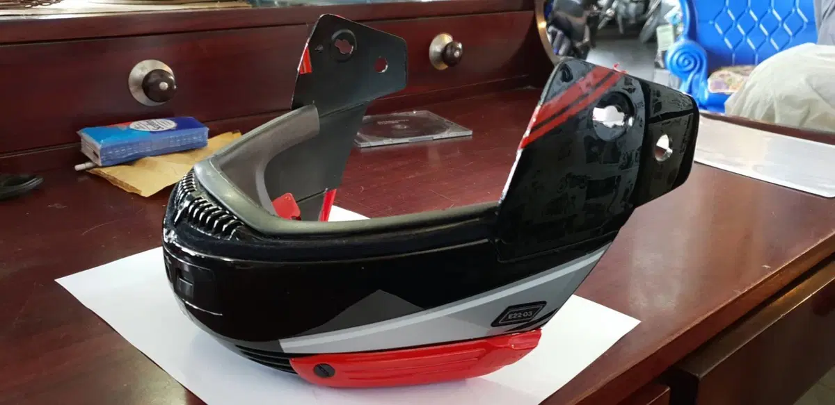 Mentoniera casco apribile E22-03 Caberg (3)