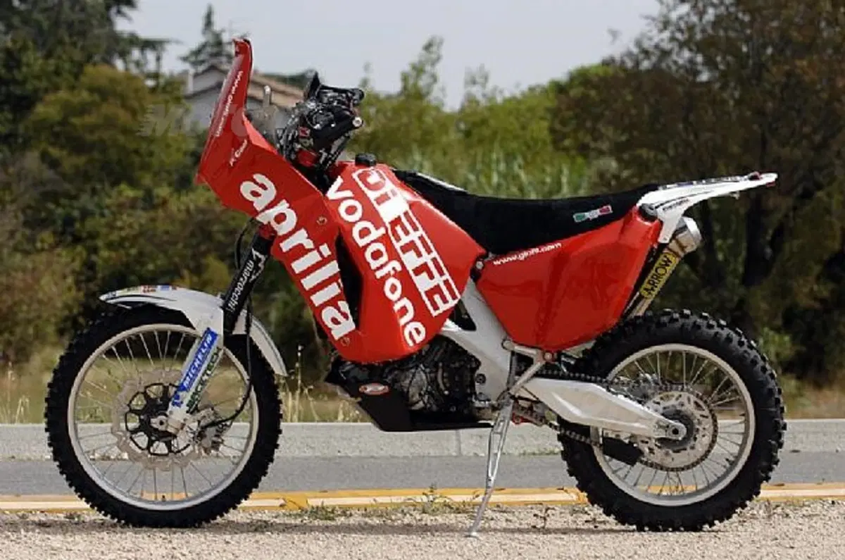 Special Aprilia RXV 450 Africa (4)