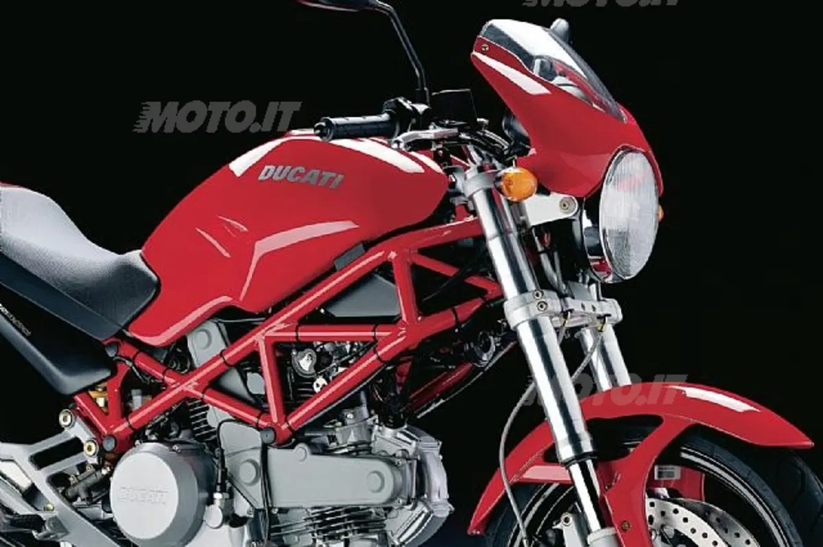Guida a Ducati Monster 600/696