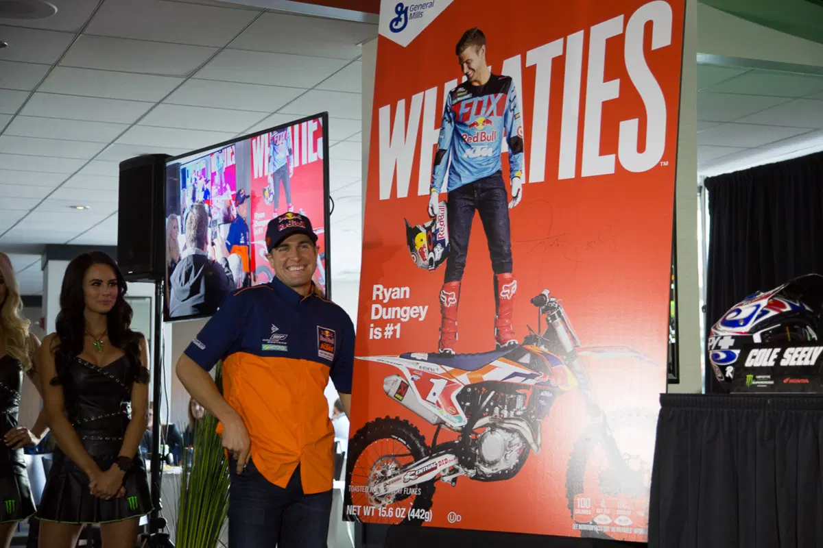 Ride in the USA. Al via l'AMA Supercross 2016 (16)