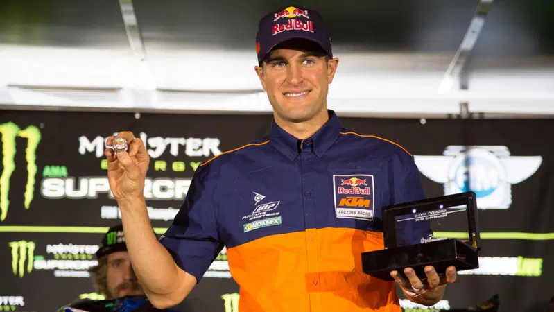 Ride in the USA. Al via l'AMA Supercross 2016
