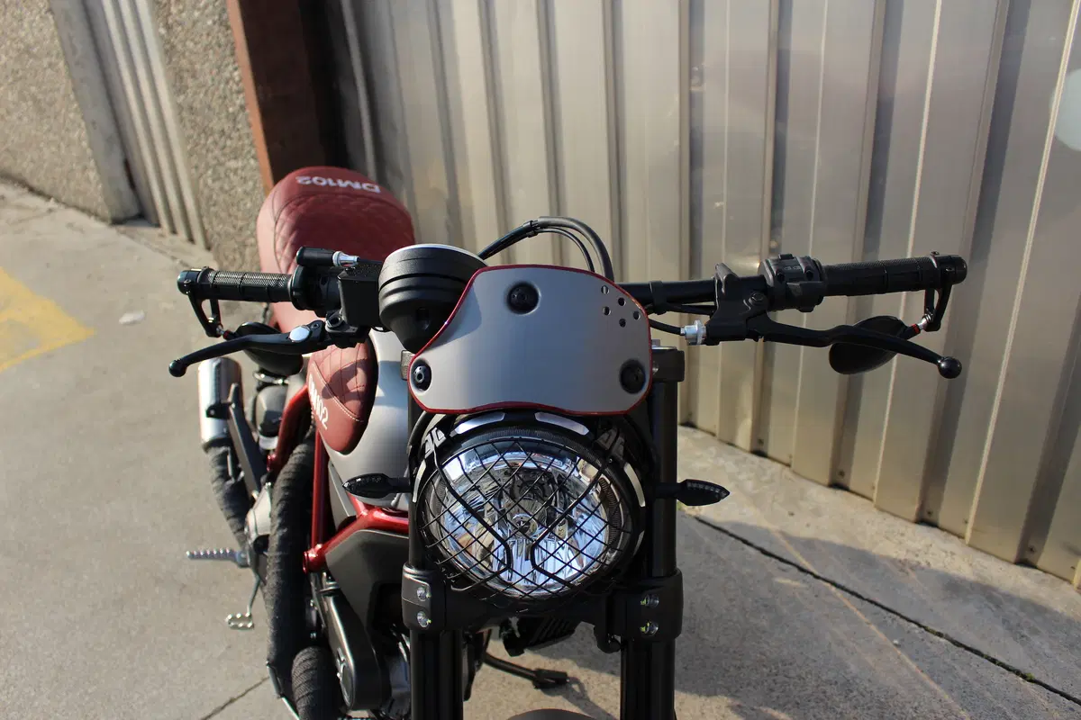 DM 102 by Ducati Monza (4)