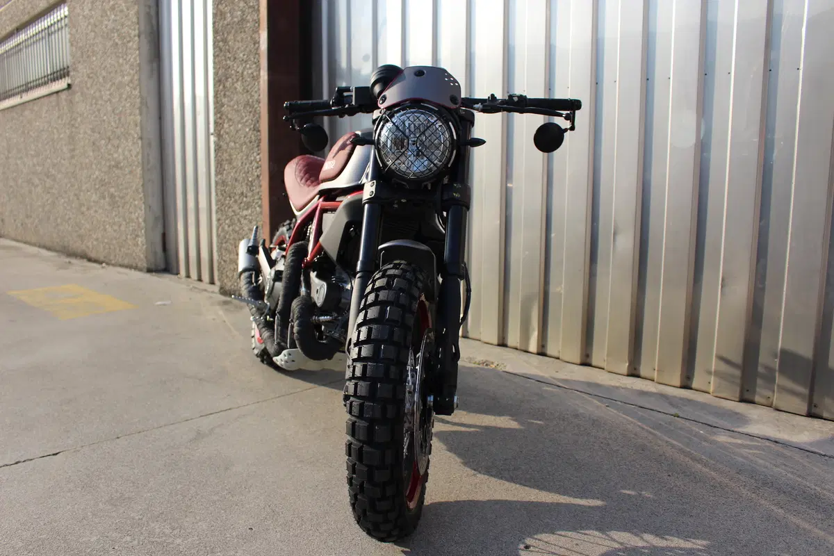 DM 102 by Ducati Monza (5)