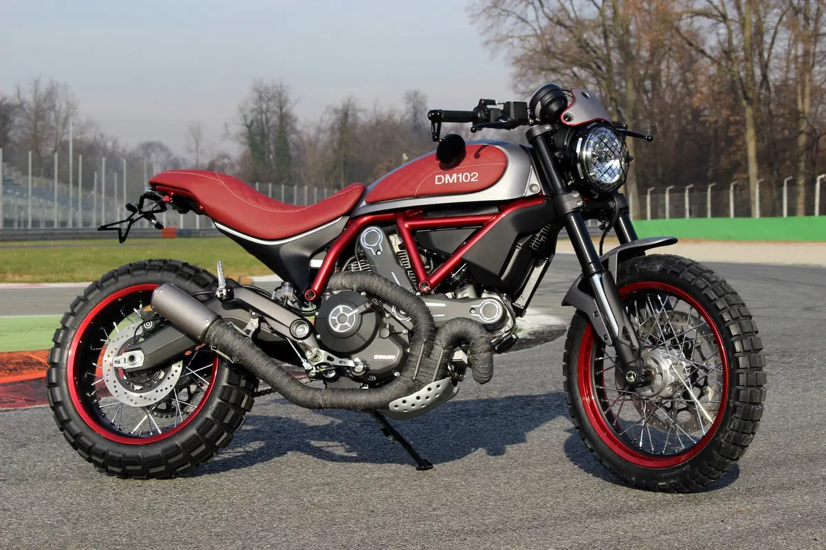 DM 102 by Ducati Monza