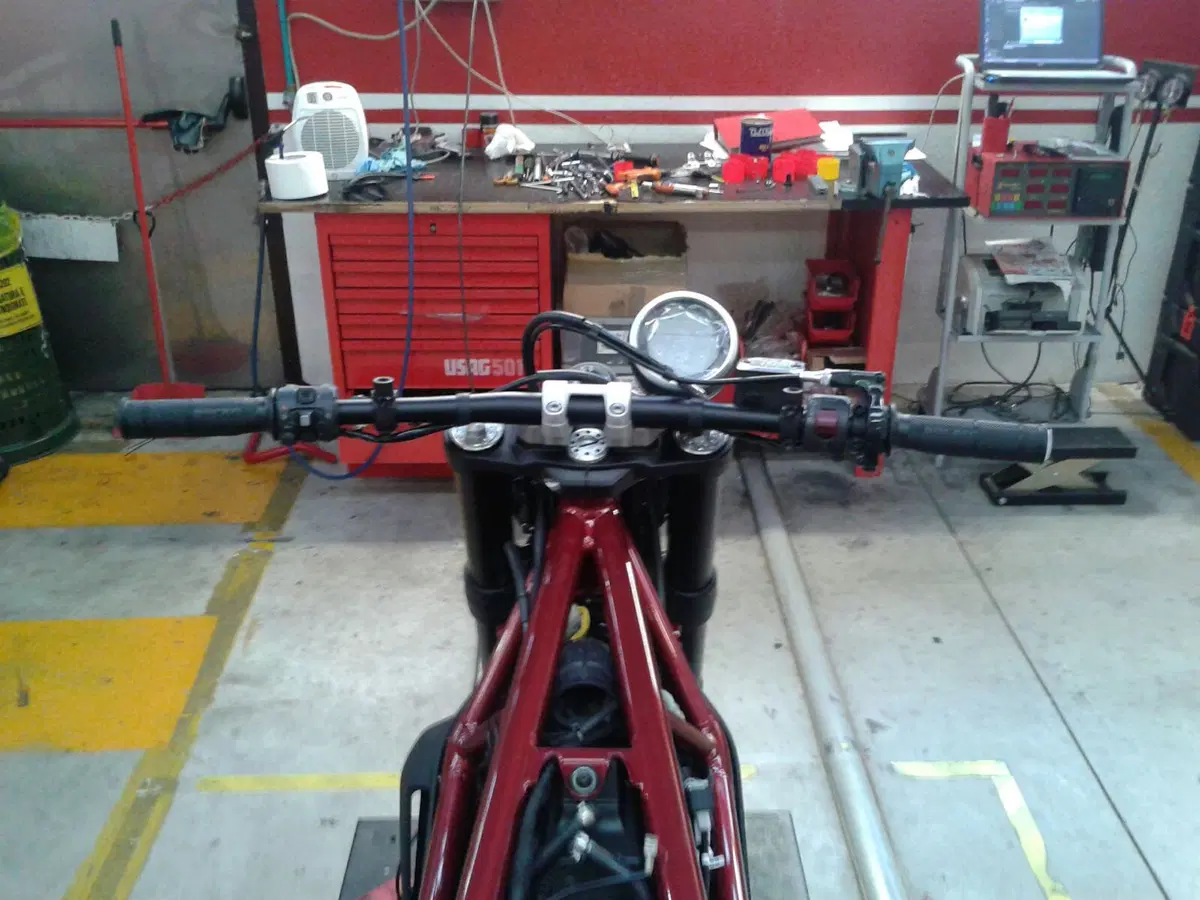 DM 102 by Ducati Monza (11)