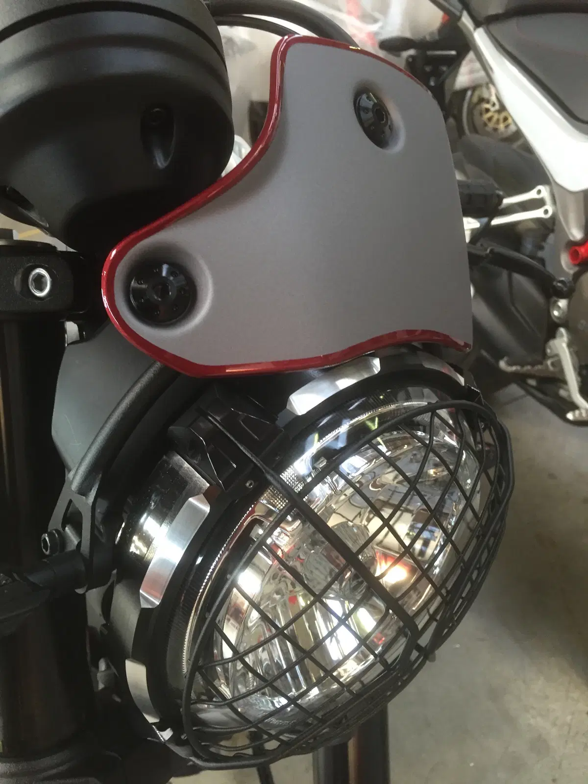 DM 102 by Ducati Monza (13)