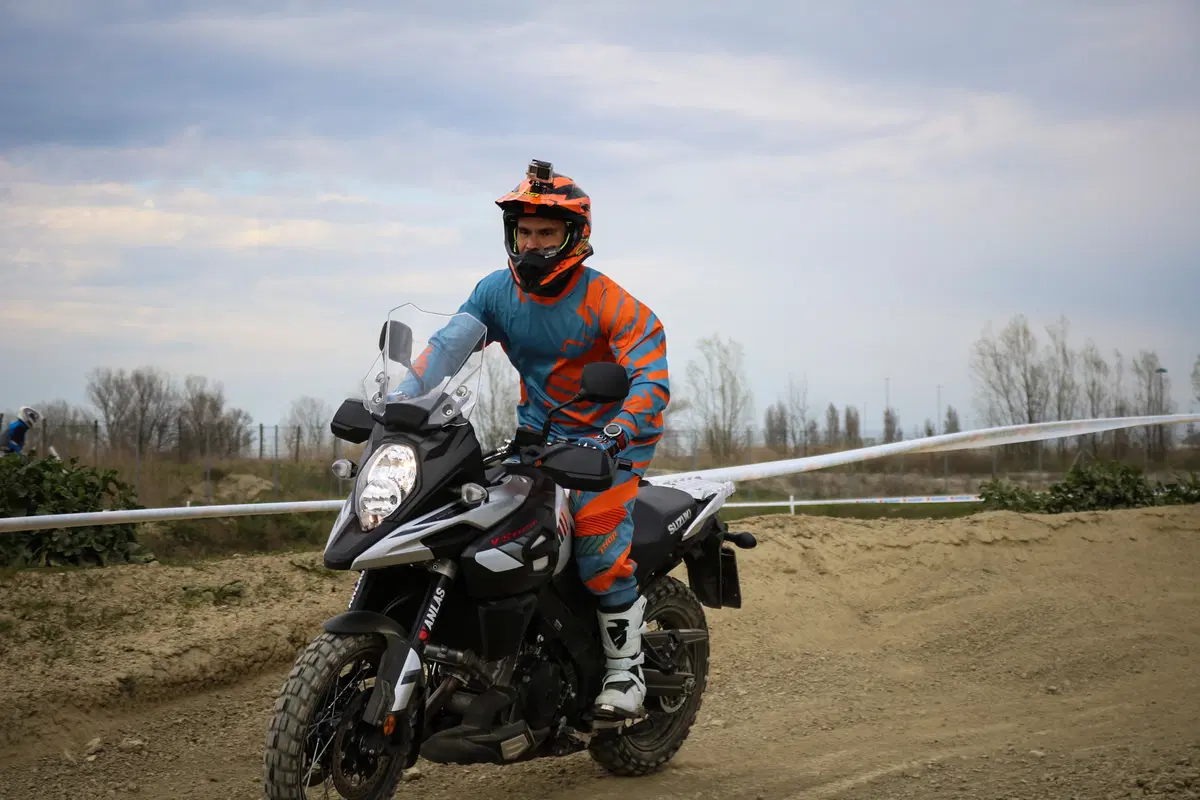 Suzuki V-Strom Academy: maxienduro per tutti! (17)