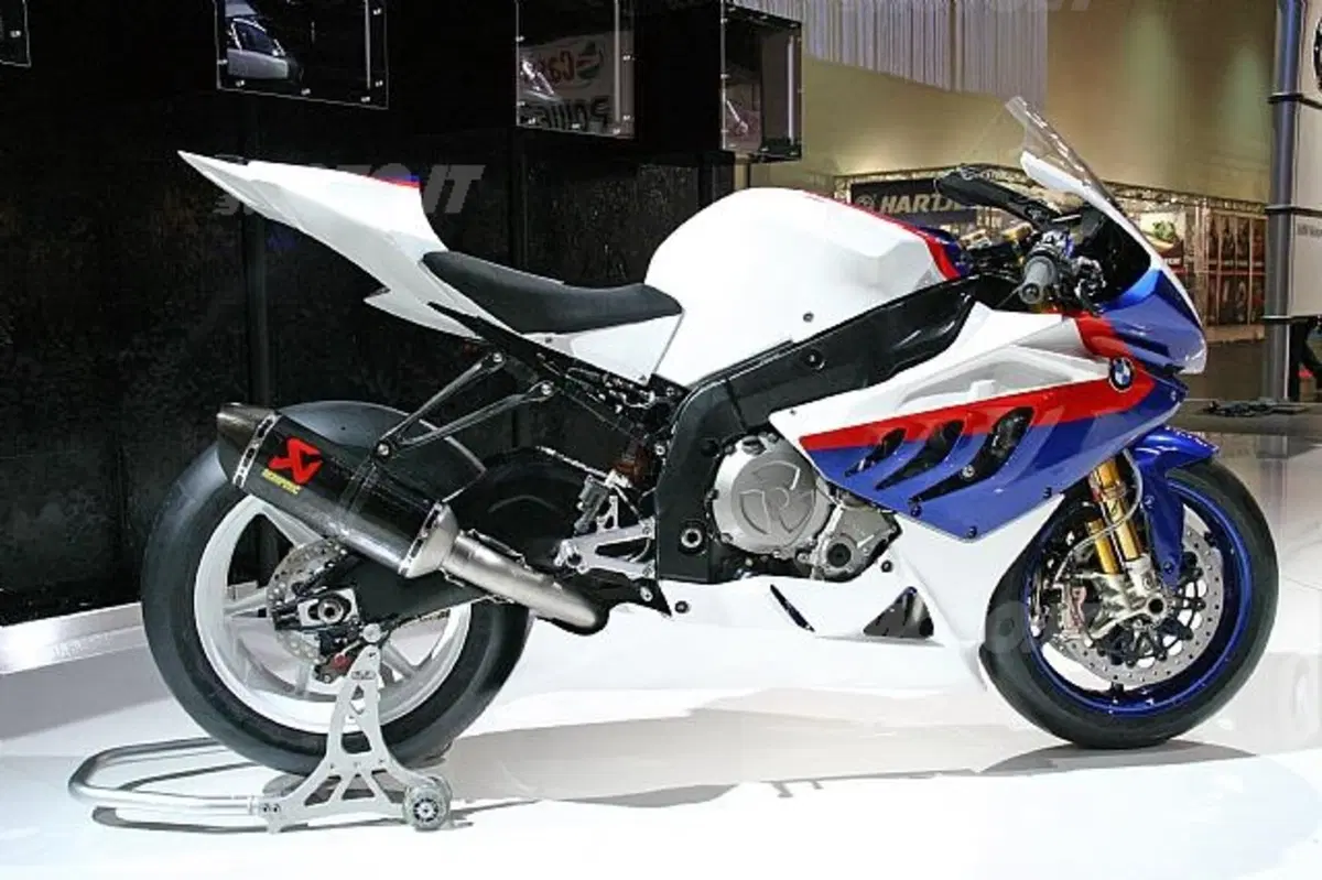 Intermot. A nudo le novità di Colonia (8)