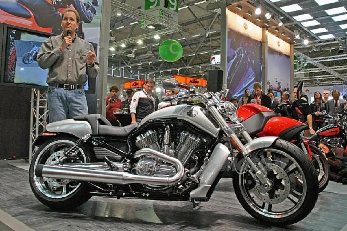 Intermot. A nudo le novità di Colonia (15)