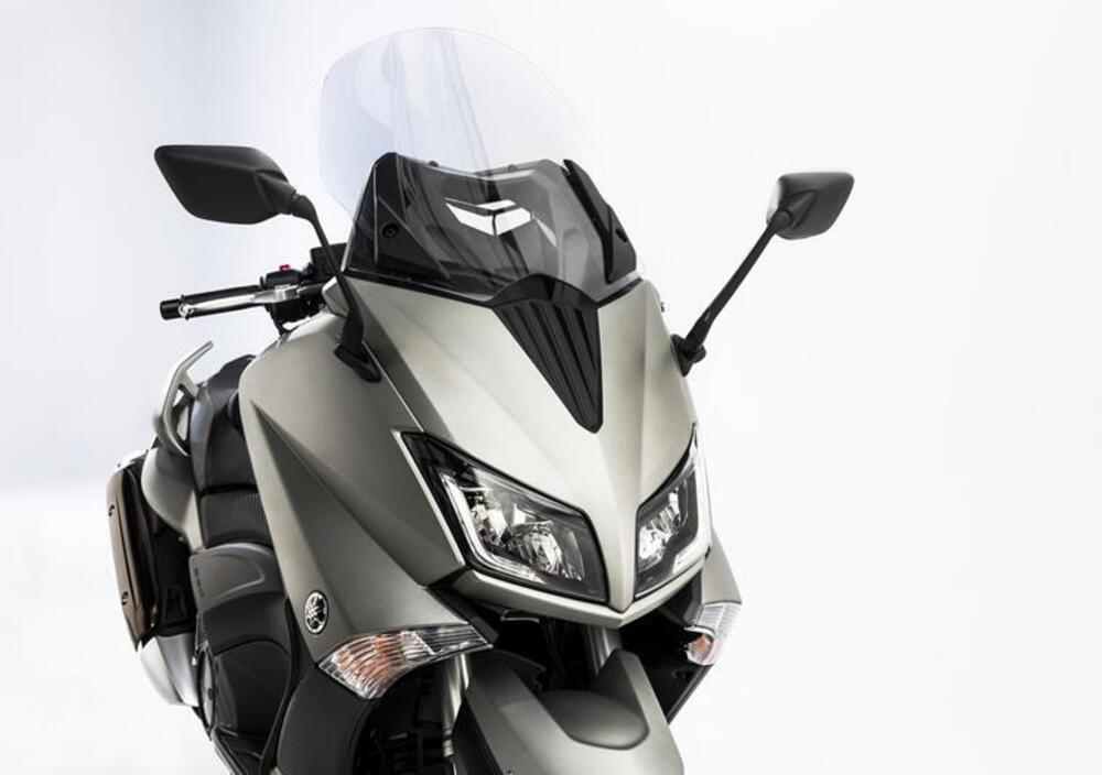 Yamaha T-Max 530 Lux Max ABS (2016 - 17) (3)