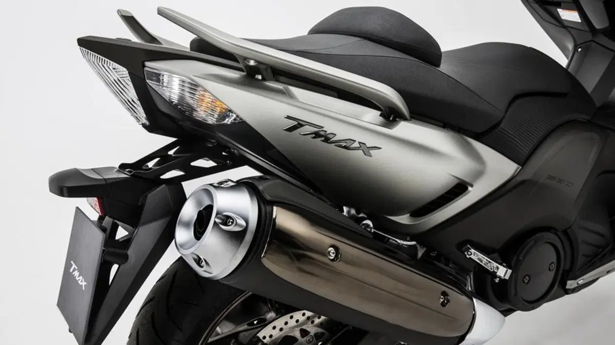 Yamaha T-Max 530 T-Max 530 Lux Max ABS (2016 - 17) (5)