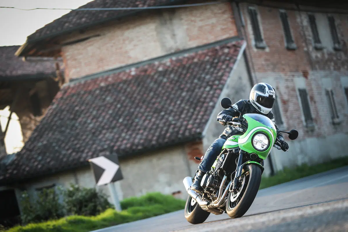 Kawasaki Z900RS CAFE. Café Racer Doc (6)