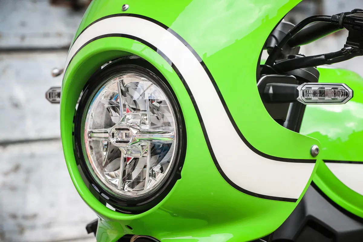 Kawasaki Z900RS CAFE. Café Racer Doc (19)